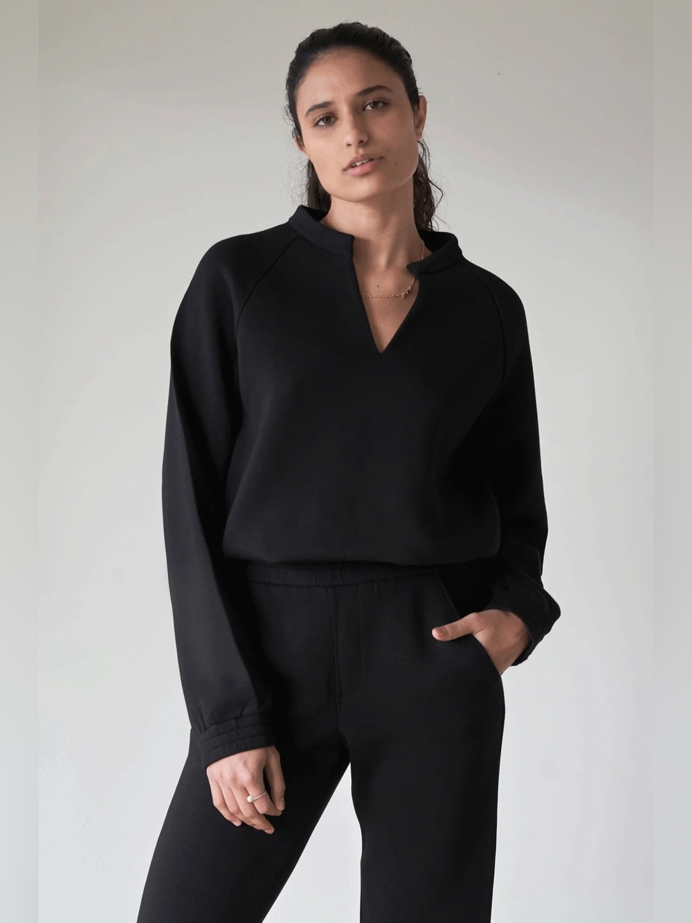 Leze The Label Athena Sweater - Black Size Medium